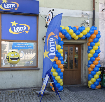 Brama z balonów dla Salonu Gier Lotto w Chojnowie