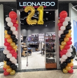 Dekoracja z balonów Auchan Wałbrzych.