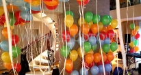 Kolorowe balony helowe.