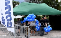 Balony z nadrukiem na patyczkach.