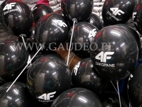 Balony na patyczkach do rozdawania.