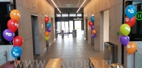 Bukiety z balonów helowych.