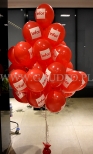 Balony reklamowe z helem ułożone w stroik.