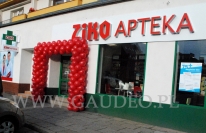 Brama z balonów dla apteki.
