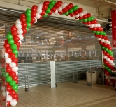 Brama z balonów na urodziny Auchan Bonarka w Krakowie.