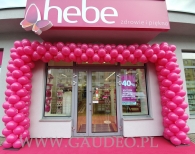 Brama balonowa we Wrocławiu na ulicy Sienkiewicza.
