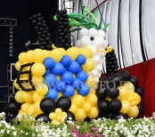 Balonowy traktor z okazji Dnia Buraka Cukrowego.