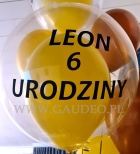 Balon z helem i personalizacją.