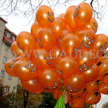 Balony z helem i nadrukiem.