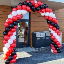 Łuk z balonów.