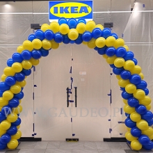 Brama balonowa na otwarcie Punktu IKEA.