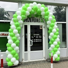 Łuk balonowy na otwarcie apteki na Żoliborzu.