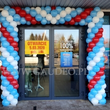 Brama balonowa na otwarcie w Łodzi.
