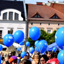 Balony helowe na rybnickim Rynku.