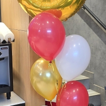 Balony z helem w Warszawie.