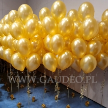 Balony helowe w bukietach.